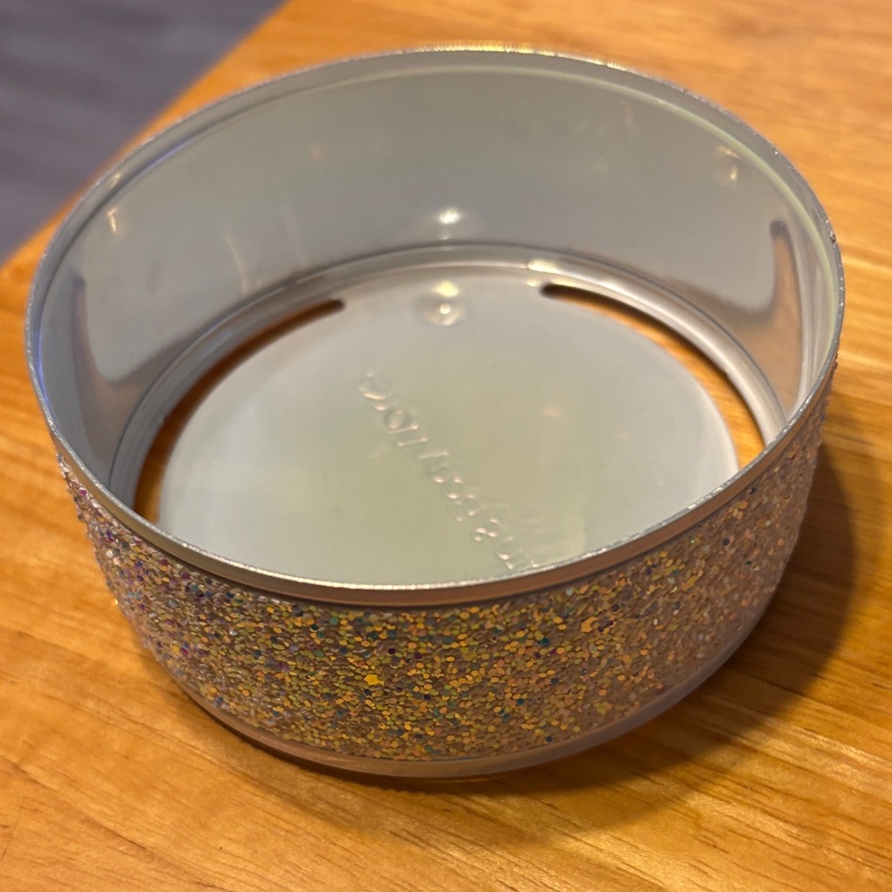 Bath & body Works Glitter Accent Round Home Candle Holder. Silver
